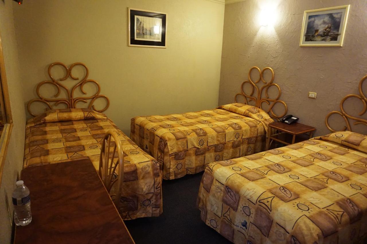 Hotel Plaza Crystal 贾拉普 外观 照片